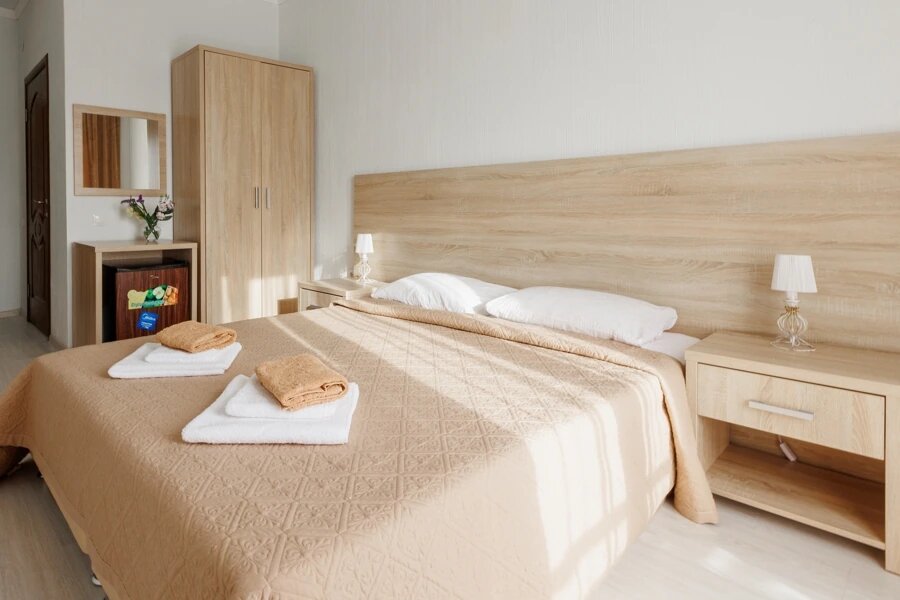 standard - Photo 1