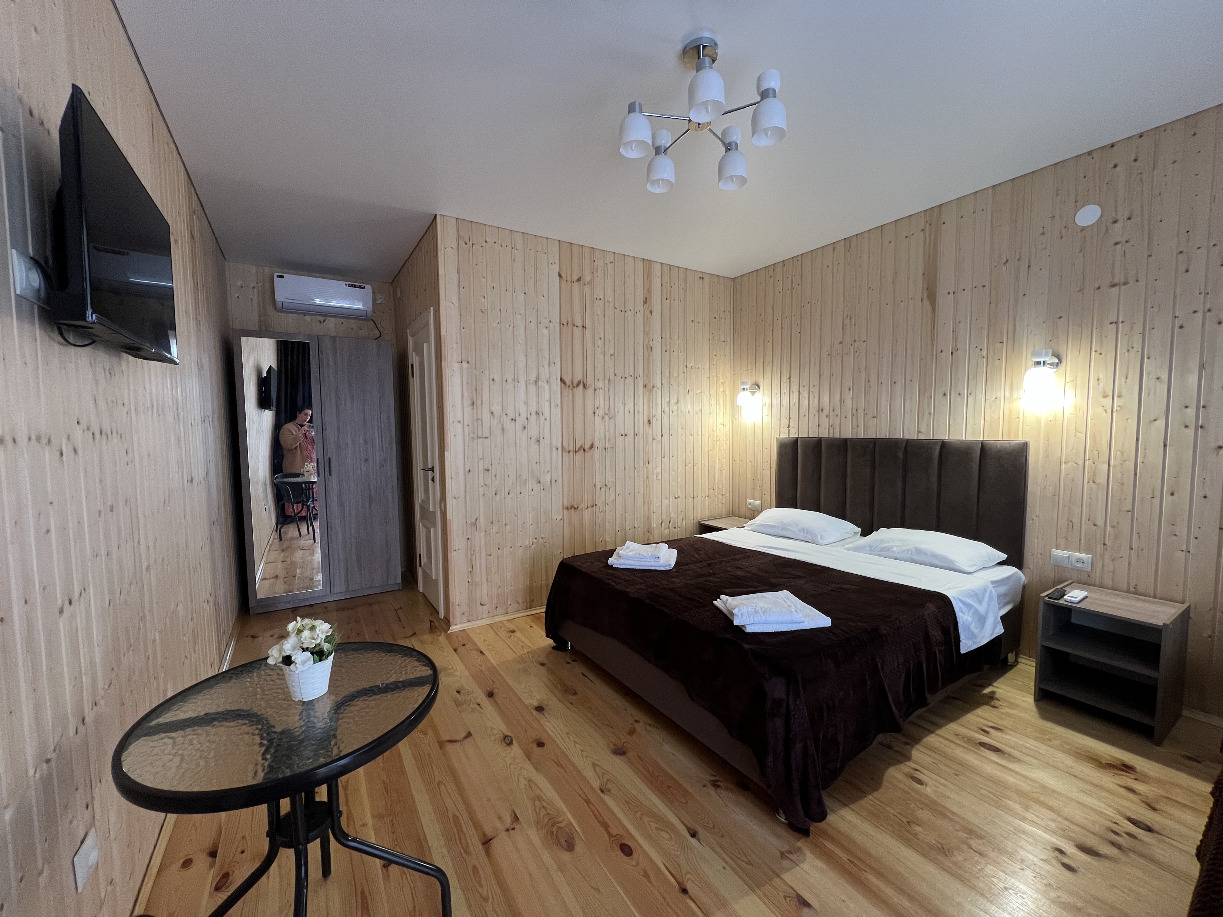 Room Photo