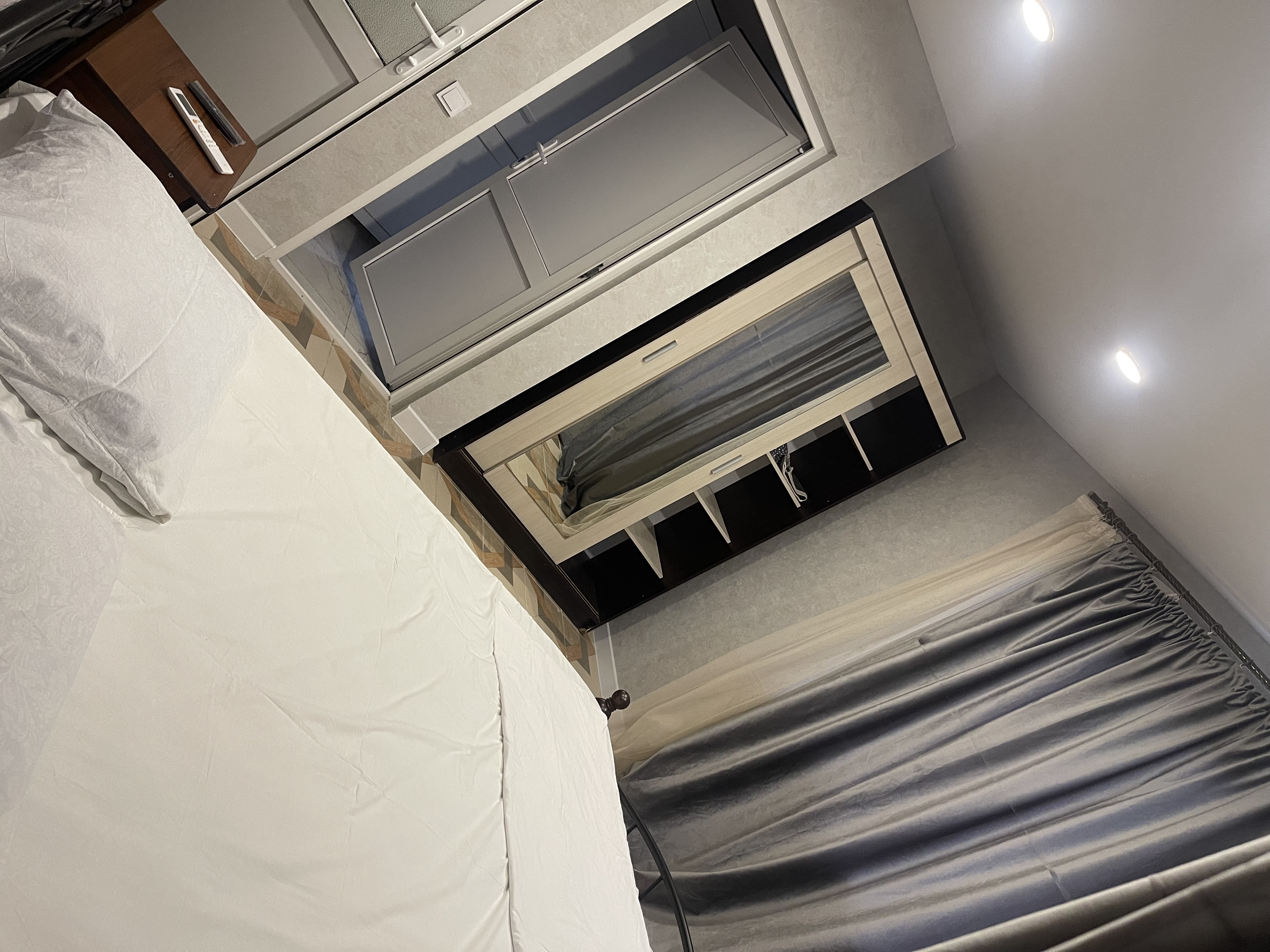 standard - Photo 2
